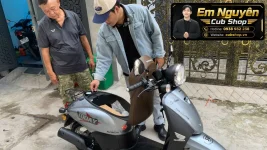 giao-honda-today-50cc-mau-xam-binh -tan (3).webp