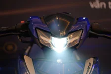 ZHI.PAT_BI-LED-Projector_1.webp