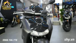 honda-sh150i-italy-model-2027-sporty-mau-den-nham (3).webp